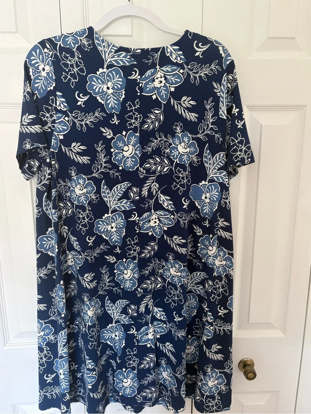 LOFT navy white